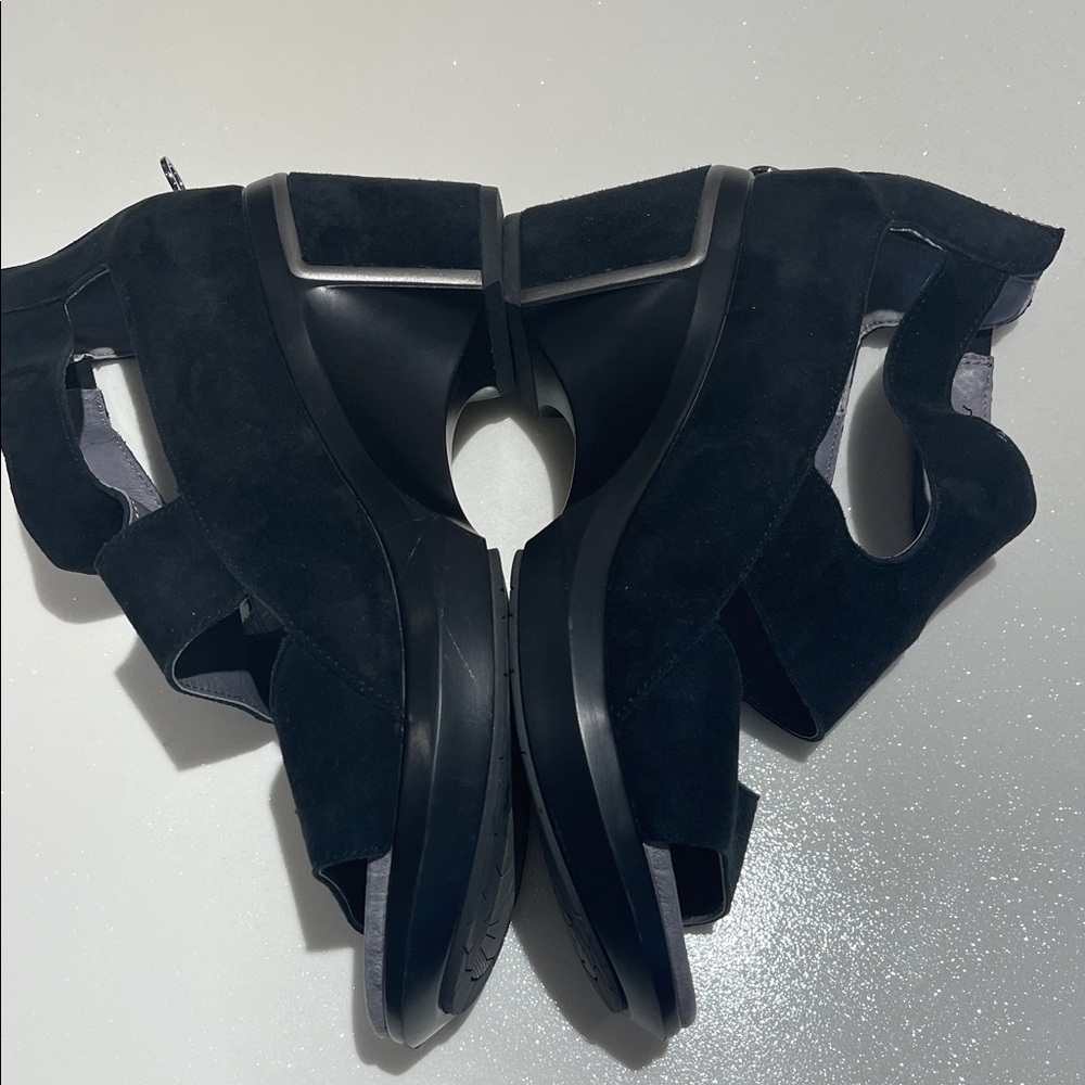 Jambu Black Suede Women's Heeled Sandals size 8M - Picture 8 of 9